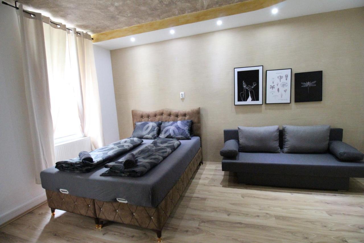 Private Quad Bedroom With Bathroom Rf3 Wien Ngoại thất bức ảnh