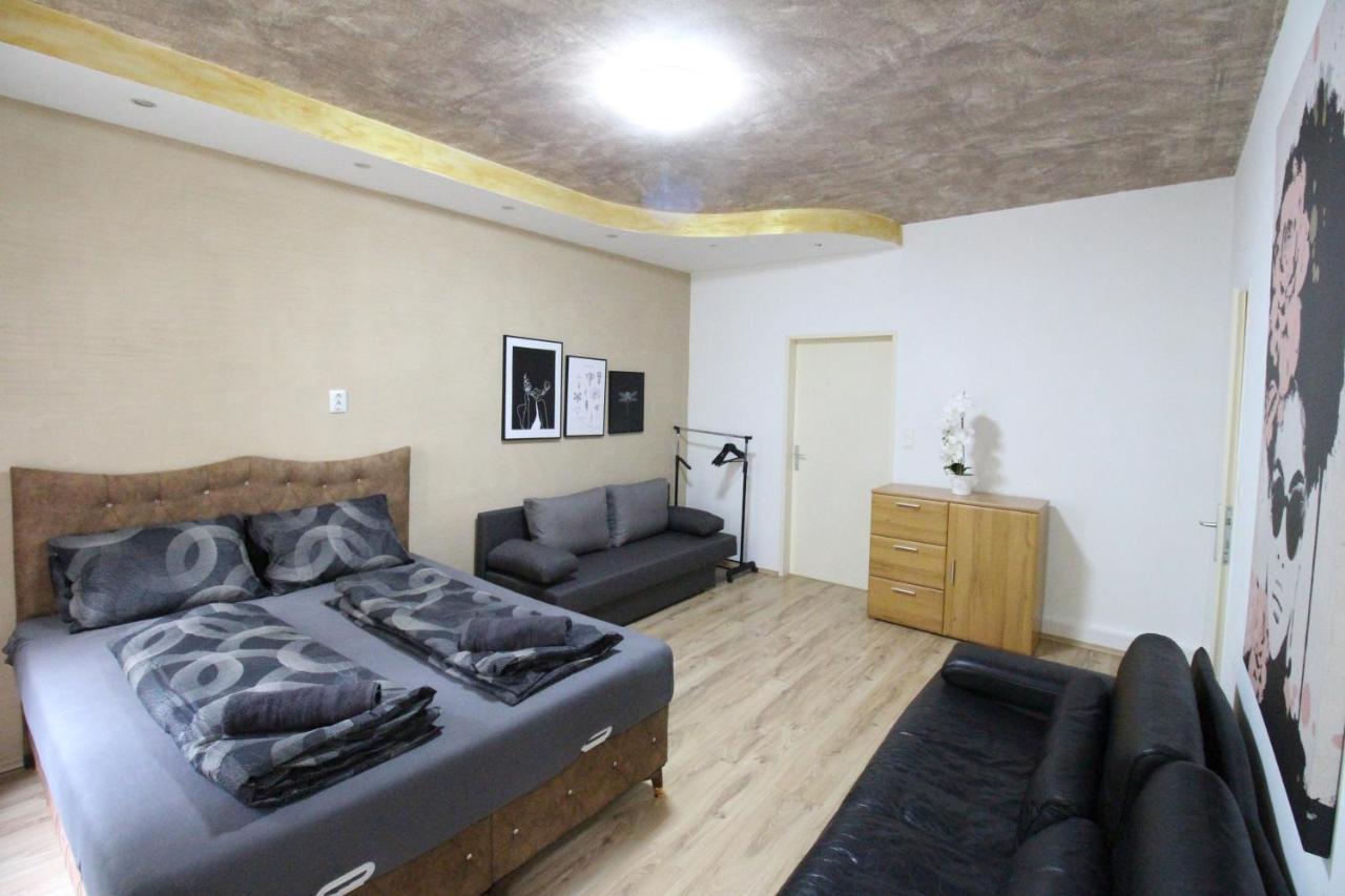 Private Quad Bedroom With Bathroom Rf3 Wien Ngoại thất bức ảnh